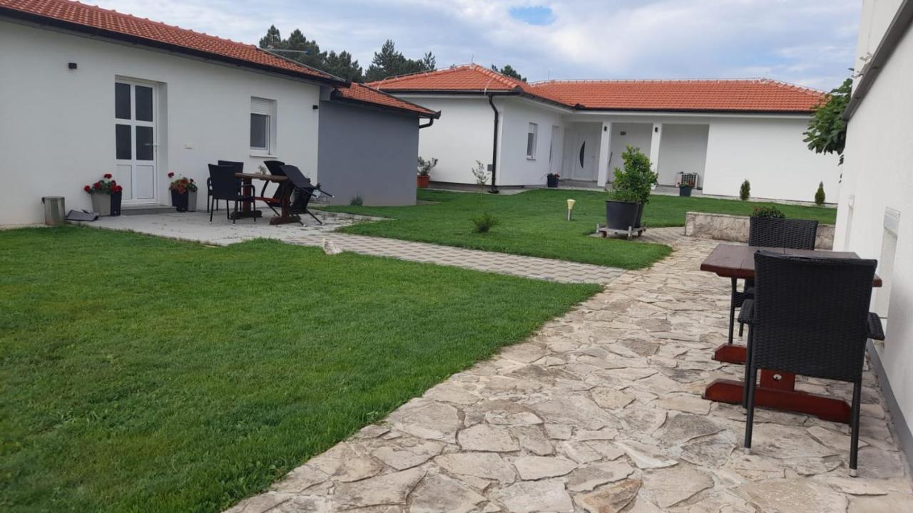 Apartment Kravica Ljubuski Ngoại thất bức ảnh